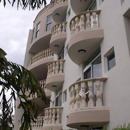 Pelicano Condo Rincon Bagian luar foto